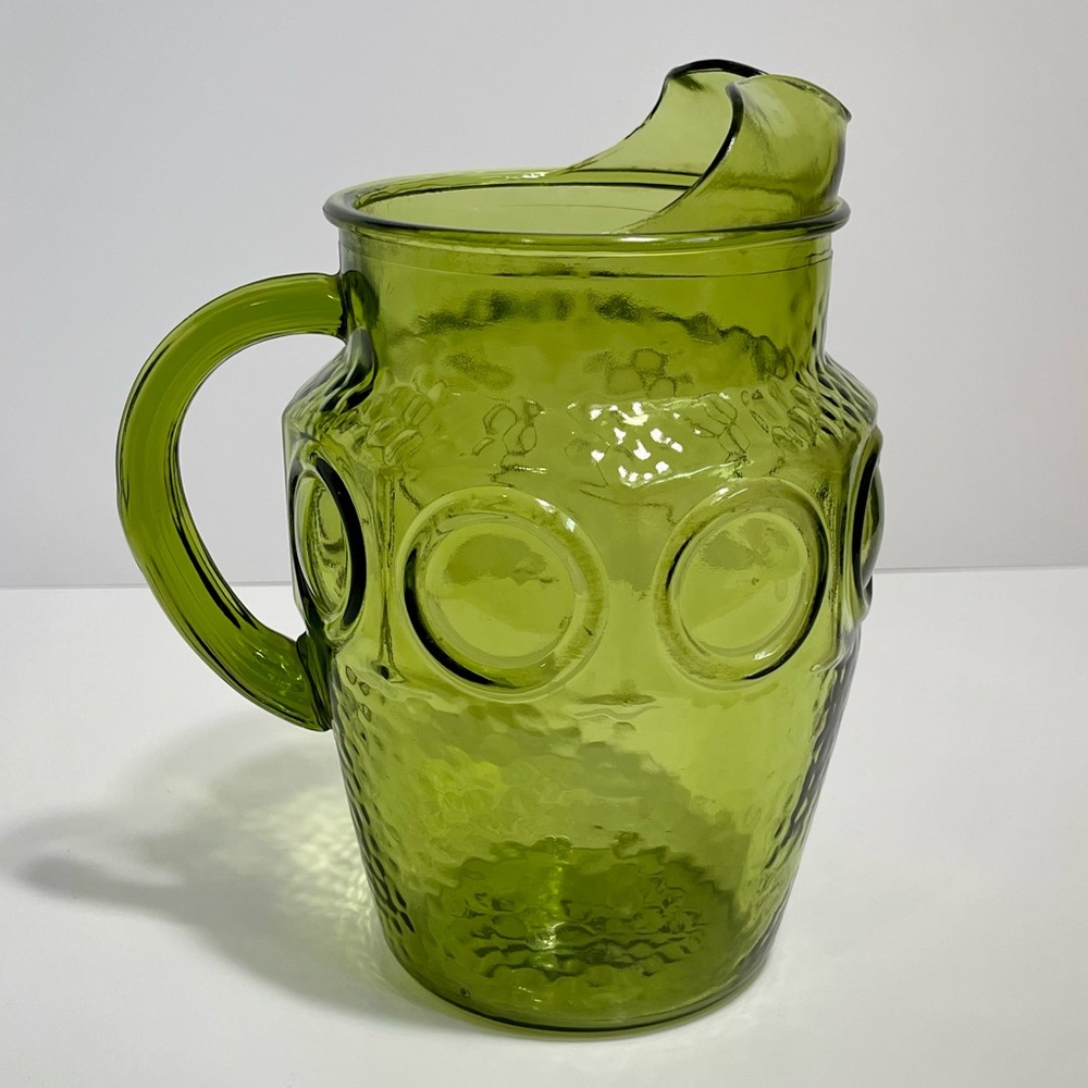 Vtg Anchor Hocking Heritage Hill Avocado Green Glass Pitcher Bullseye Coin Dots